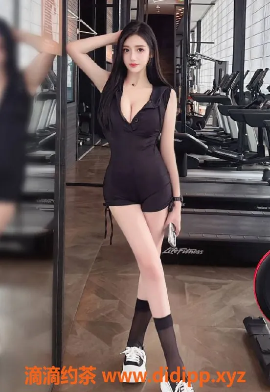 上海楼凤-普陀李秋儿：173高、53重、大胸美女，1200起