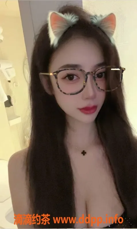 上海楼凤-普陀李秋儿：173高、53重、大胸美女，1200起