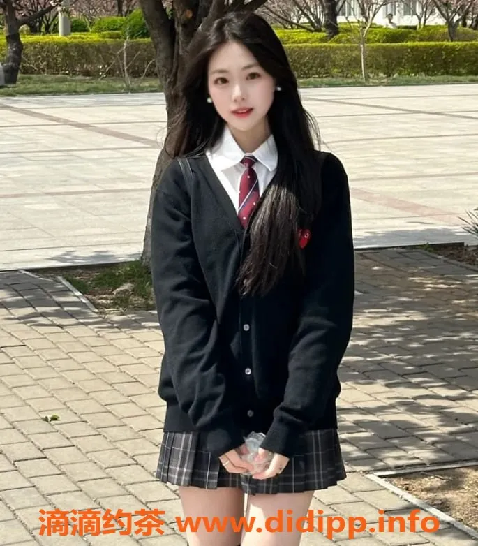 上海楼凤-静安小天圆圆双飞服务，颜值高身材妙