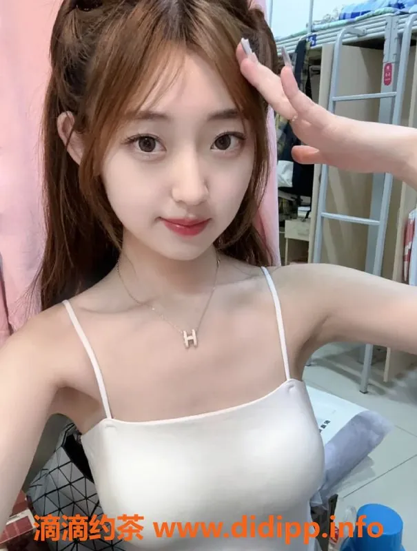 上海楼凤-静安苏恋，167高47轻熟女，1500P起