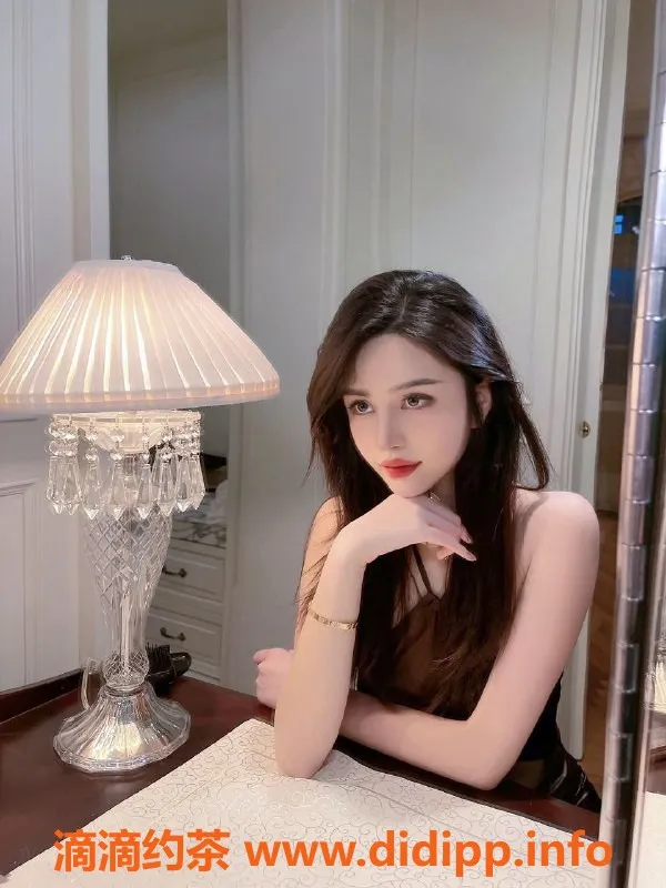 上海楼凤资源信息,徐汇久觅，173身高，超值1300起