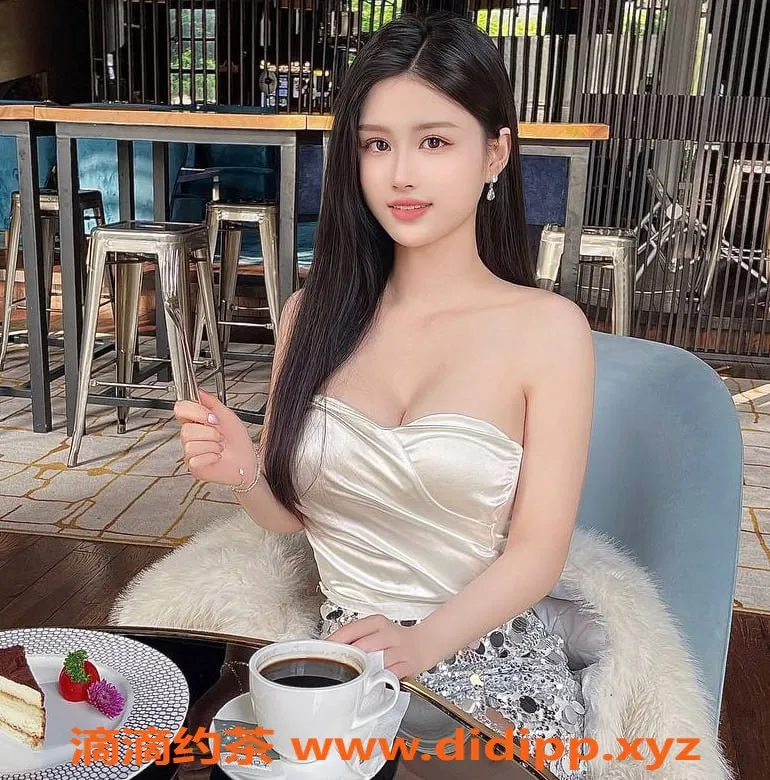 上海楼凤-普陀秋秋 | 165cm大胸肤白 1300元起