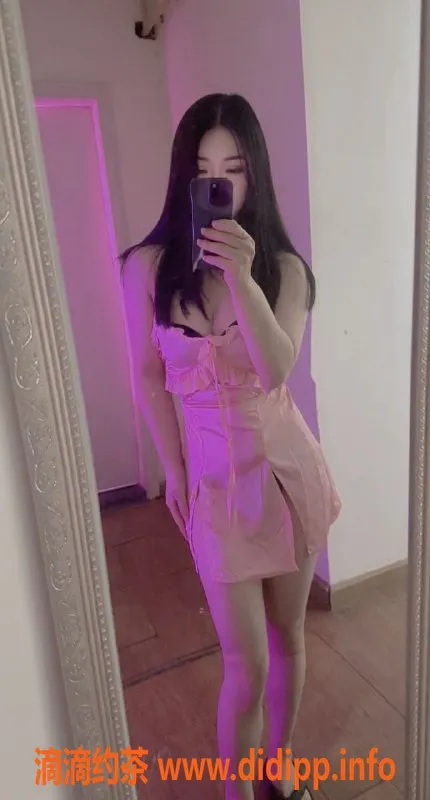 杭州楼凤-上城御姐小鱼儿，700元/次，69互舔等服务