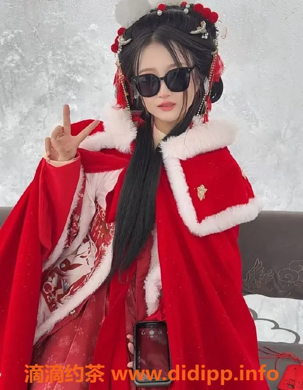 上海楼凤-浦东茶茶，165cm 45kg C罩杯，1300起