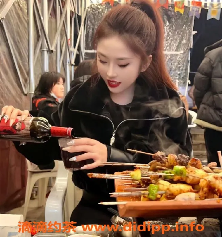 上海楼凤-静安咪咪，168高50重，700P大胸服务