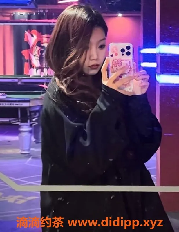 上海楼凤资源信息,普陀白晶晶，170身高C罩杯，千元嫩妹