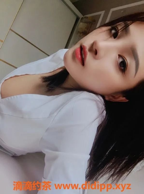 上海楼凤-普陀媚儿，162CM，46斤，大胸服务988P起