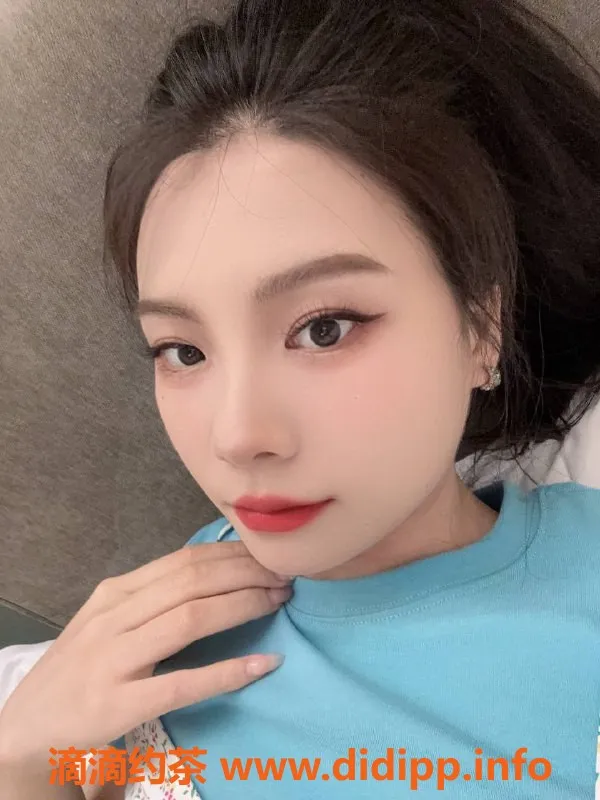 广州楼凤-天河优妮，口爆与鸳鸯浴，课费8P