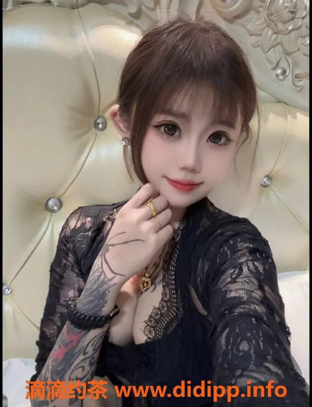 成都上门服务-成都汤圆，17岁娇小妹，服务优质，600元一次