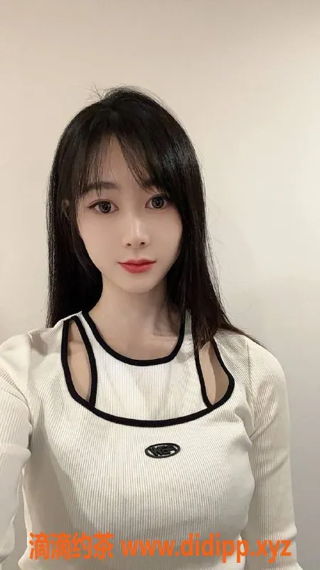 广州楼凤-天河御姐逗逗，800元享舌吻服务