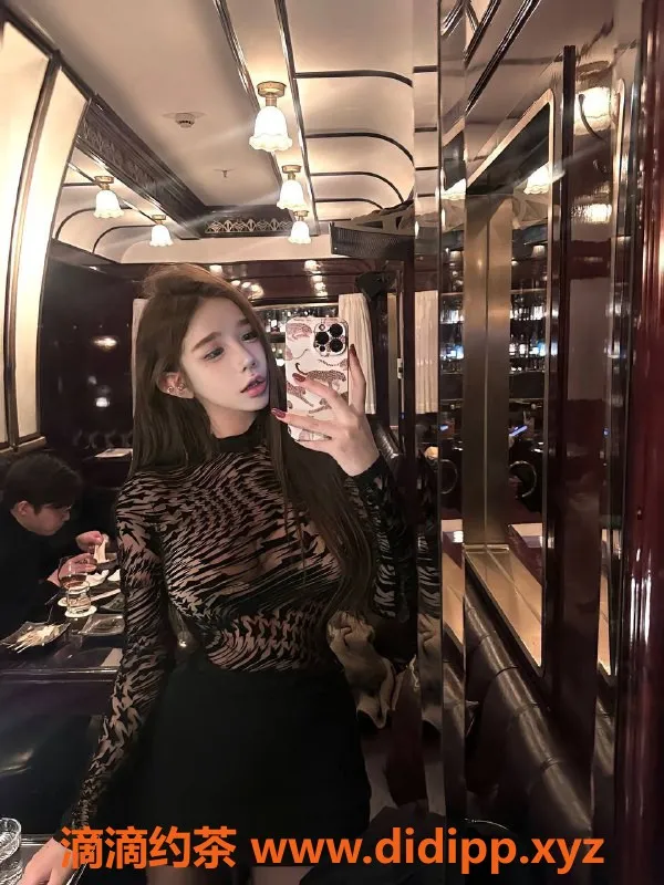 杭州楼凤-乌梅子酱 20岁 167cm身材高挑 服务超好