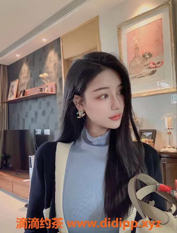 东莞楼凤资源信息,东莞冰冰，颜值高身材好，服务超满意！