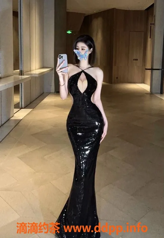 成都楼凤-金融城大长腿御姐羽彤，完美身材等你来撩