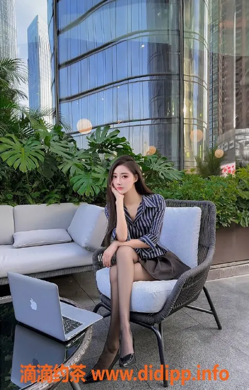 厦门楼凤-思明区艾琳：身高167cm、D罩杯，600元体验