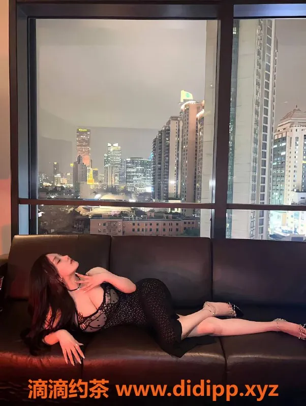 厦门楼凤-思明区艾丽娅 168身高 36G 胸推服务 600起