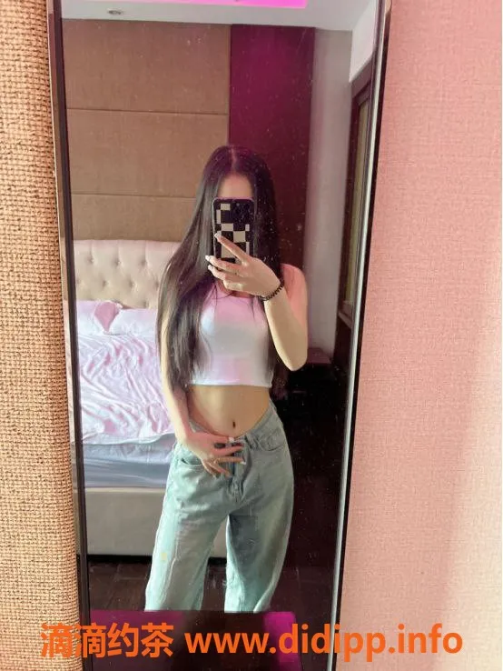 广州楼凤资源信息,天河诗诗，21岁43公斤，双人浴现约500元