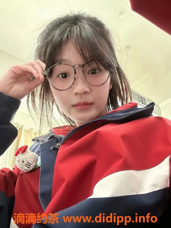 广州楼凤-甜甜 - 夜课嫩妹，12P外出服务