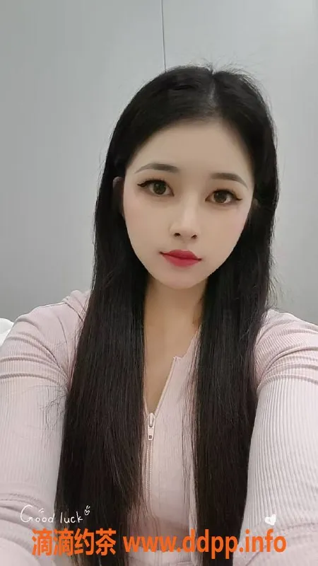 广州楼凤-桂城雯雯，600水费，舌吻鸳鸯浴