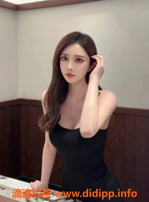 上海楼凤-静安夏莹福利拍卖，原价1800P现最低1400P