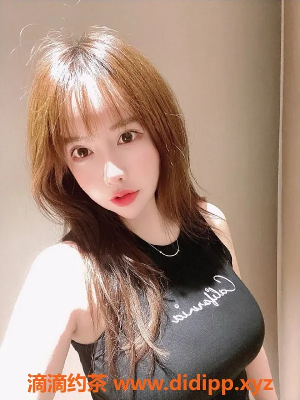 广州楼凤-天河熙宝，1000元课费，私人服务体验