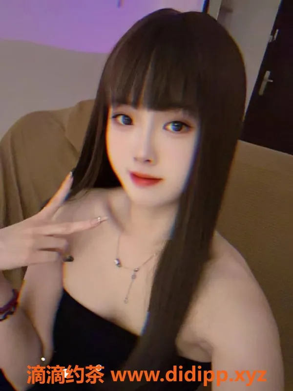 成都楼凤-成华区景甜，萝莉学妹，6p 10pp服务