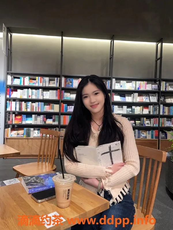 深圳楼凤-福田温亦瑶，19岁嫩妹，胸B，998价格