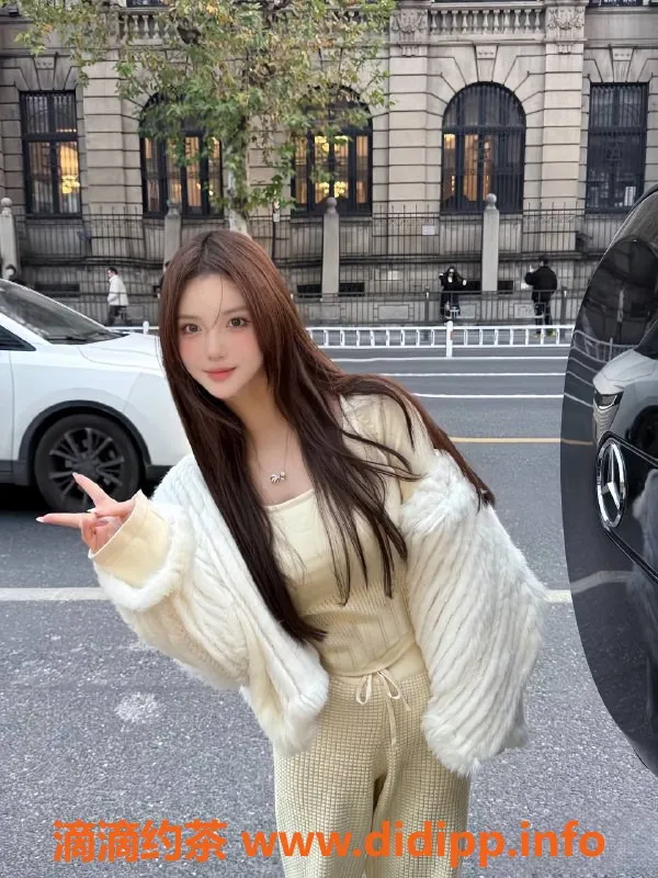 深圳楼凤-福田韩国真珠，20岁165-169，1600起步