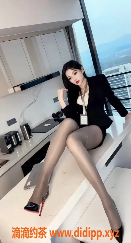 福州楼凤-福州极品车模可可，165高，36C胸围