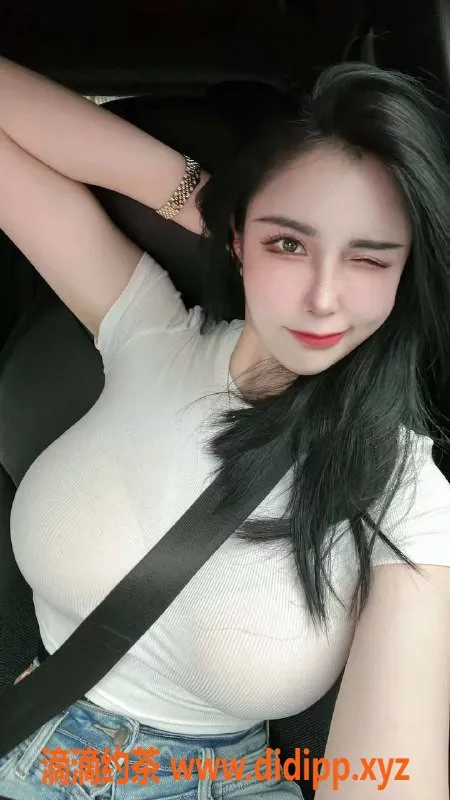 福州楼凤-晋安棋棋，极致体验，极品大奶F罩！