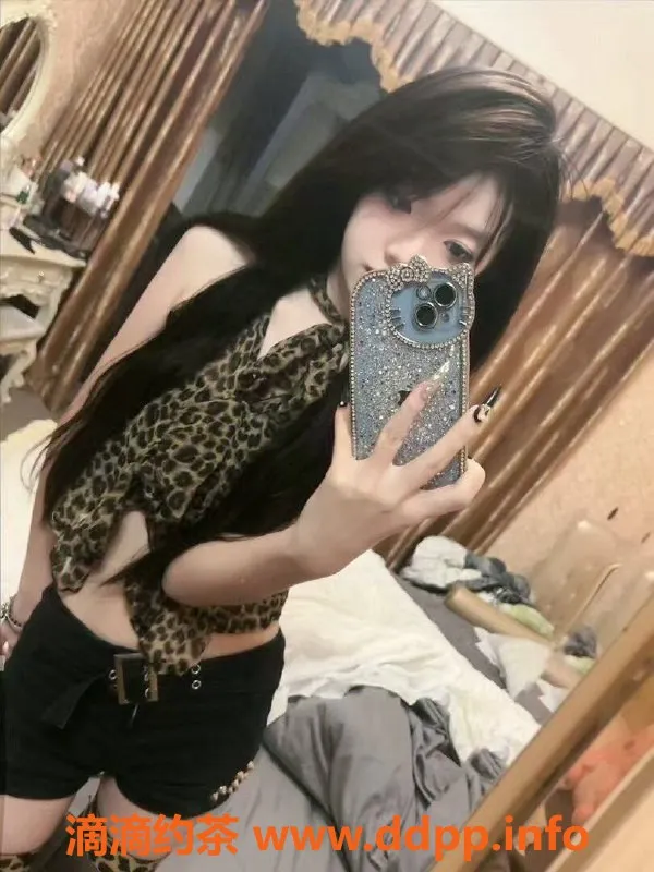 东莞楼凤资源信息,常平图图，600一，1200二，尽享奢华体验