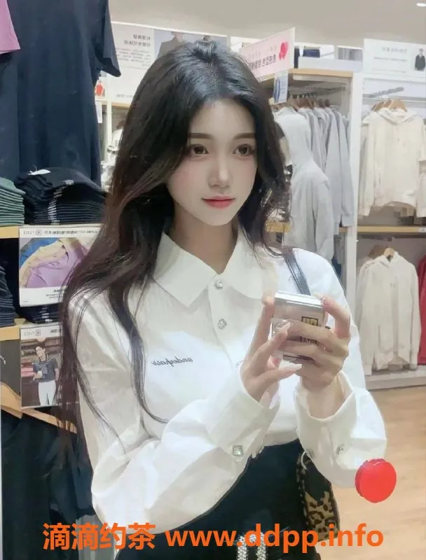 福州楼凤-福州鼓楼蓝妹172号，极品阿胶学生妹