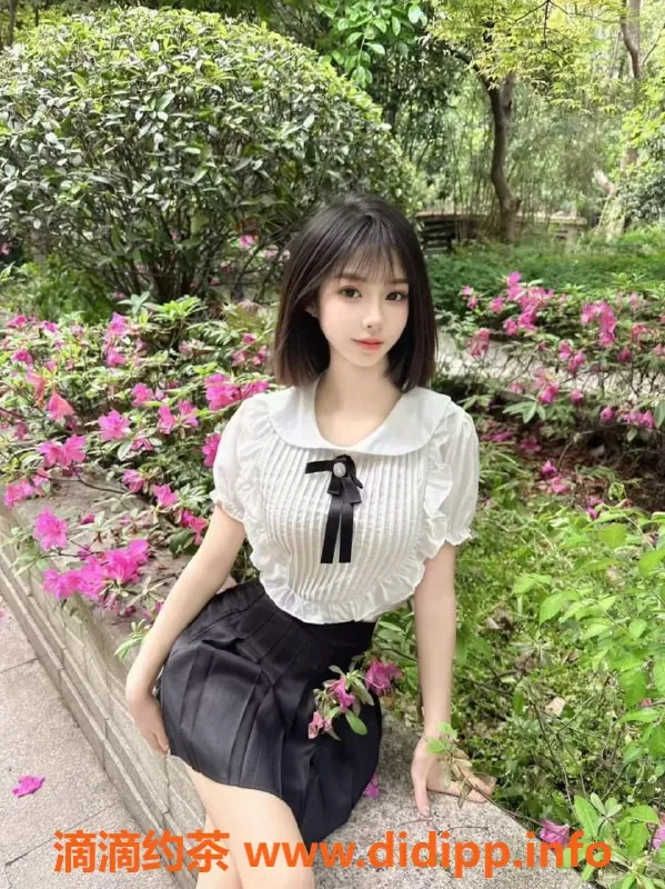 福州楼凤-福州台江万达南南，20岁少女，164cm，82斤，34B