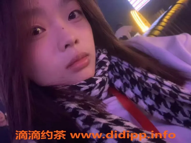 成都楼凤-成华区新来的嫩妹，18岁身高163，颜值高服务好