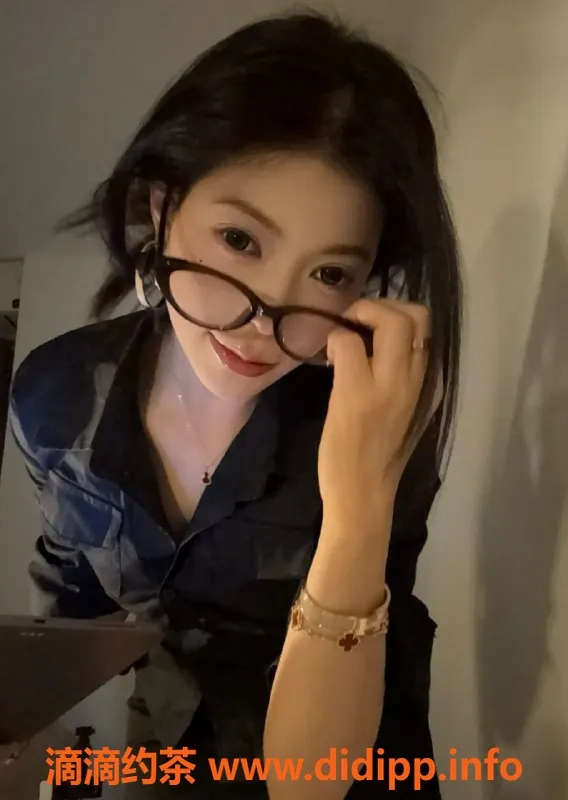 北京楼凤资源信息,朝阳潮妹，青春窈窕，主动热情，享受六九服务