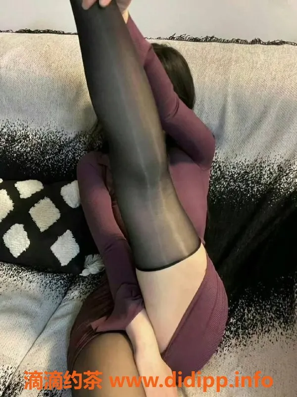 上海楼凤-闵行嫩妹图图，172/36B/50斤，800元起