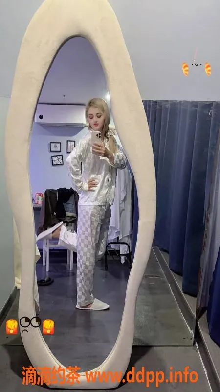 福州楼凤-乌克兰玛利亚，24岁高挑美女，服务多样