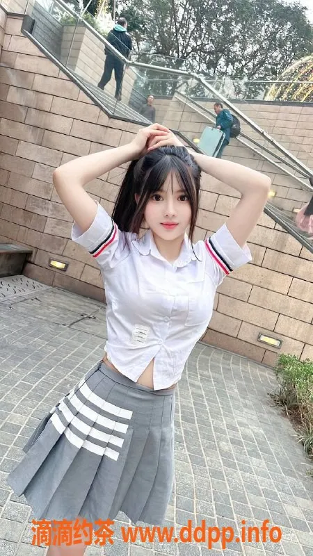 广州楼凤-梦栖：天河御姐，10P鸳鸯浴服务