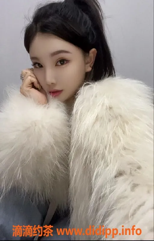 上海楼凤-普陀西西，大胸美人，165高48轻盈，900元起