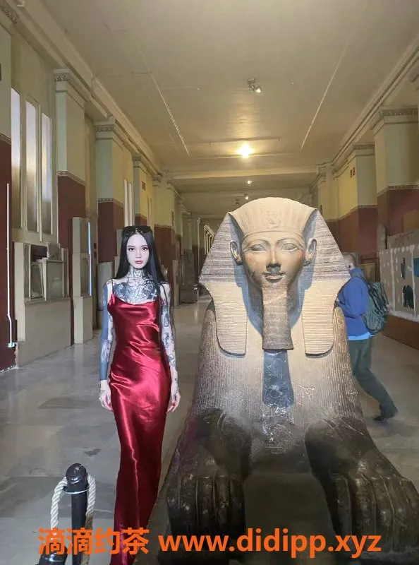 深圳楼凤-福田猫耳朵，19岁180长腿美少女