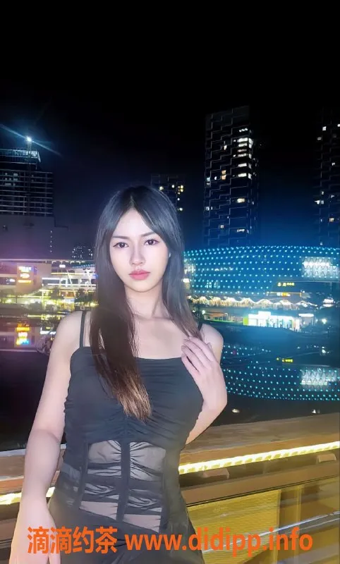 深圳楼凤资源信息,龙华晨露，22岁，165-169，900P起，舌吻服务