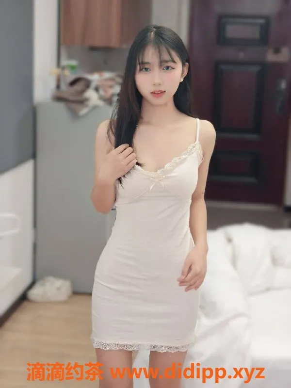 成都楼凤-成华区佳琪，萝莉学妹，6p价值体验