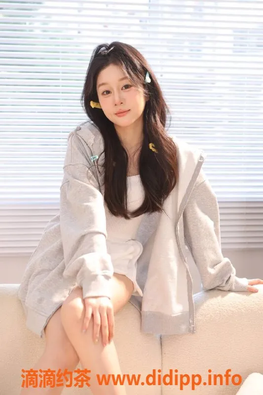 杭州楼凤-上城祁煜，1100元嫩妹69互舔服务