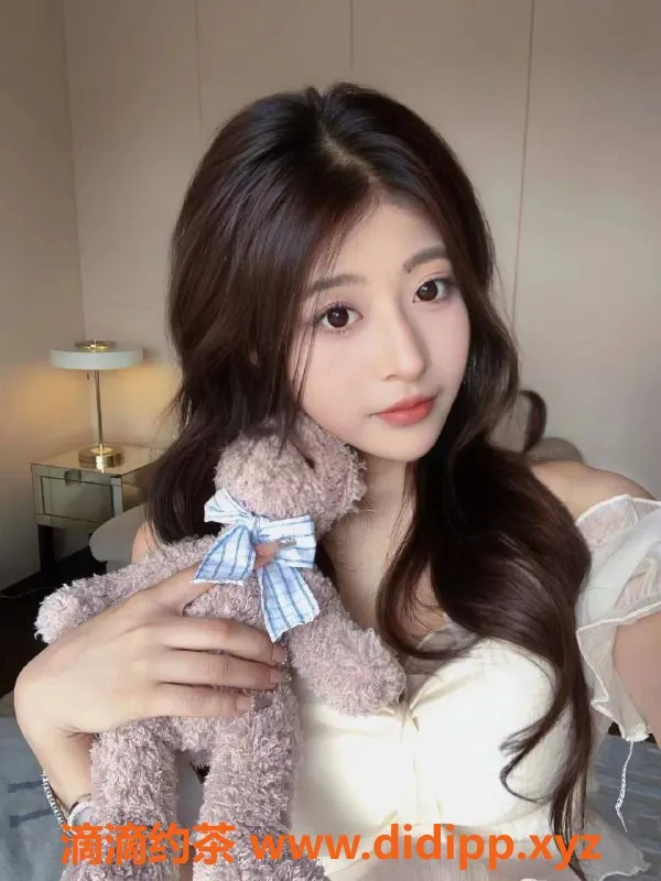 上海楼凤-浦东乔妹，身高170，2600PP，07年生