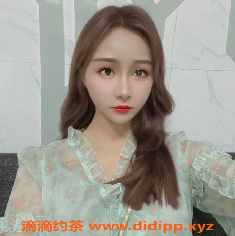 上海楼凤-普陀张秘书 165cm 49kg 水磨1398P 高颜值服务