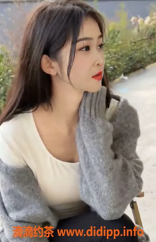 福州楼凤-福州小秋，晉安区500P视频认证美女