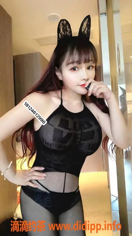 深圳楼凤-宝安奶兔，课费500，服务超赞！