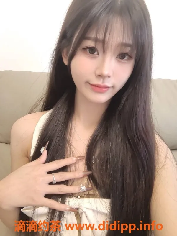 杭州楼凤-拱墅嫩妹敏敏，1200元私密服务等你来体验！