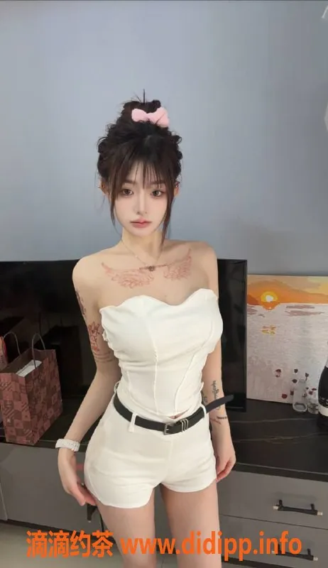 广州楼凤-天河嫩妹南忆，舌吻服务超赞，快来体验！