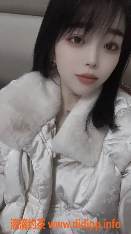 杭州楼凤-萧山夏夏26岁，160cm，真🐻B，热情服务