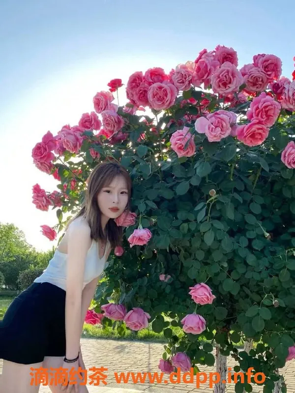 长沙楼凤-雨花区万一，165身高，激情服务等你来体验！